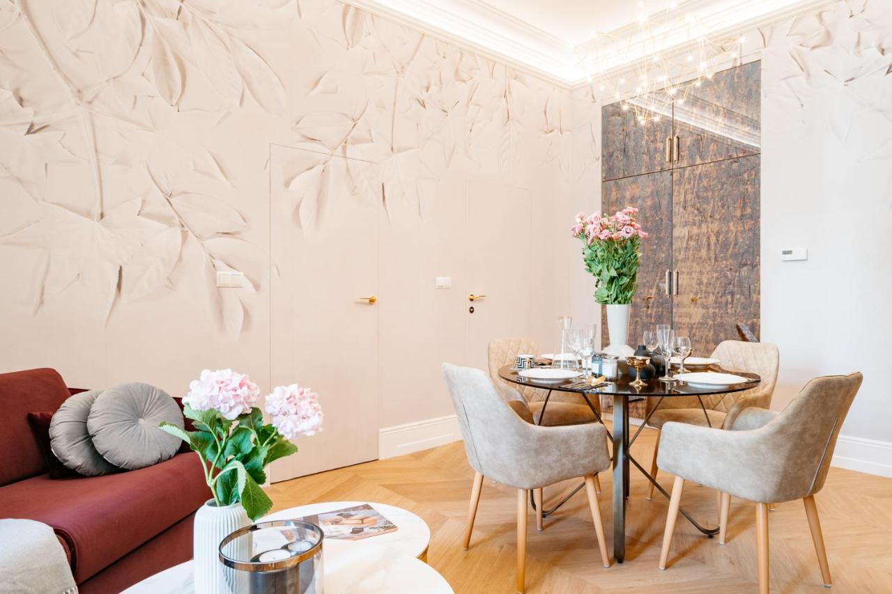 Dandelion Apartment - Loftaffair Krakow Exterior photo